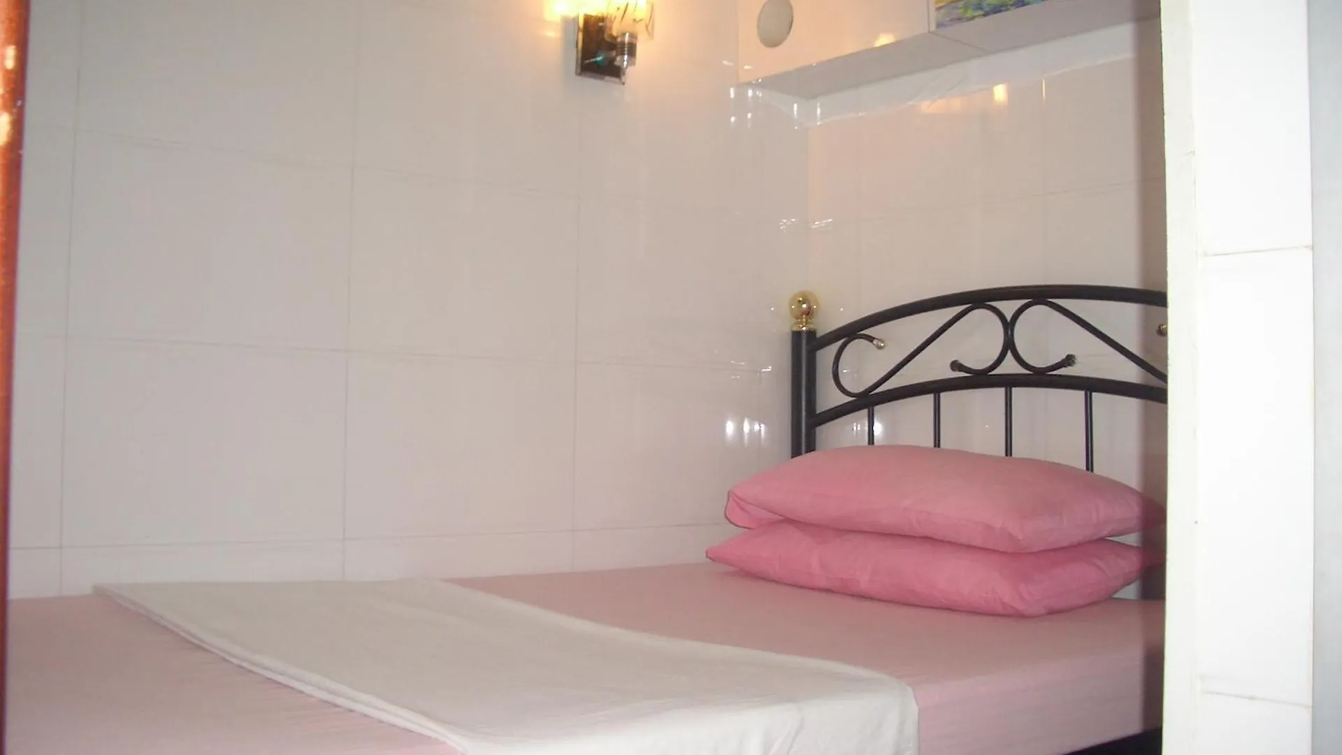Maple Leaf Guest House Hong Kong