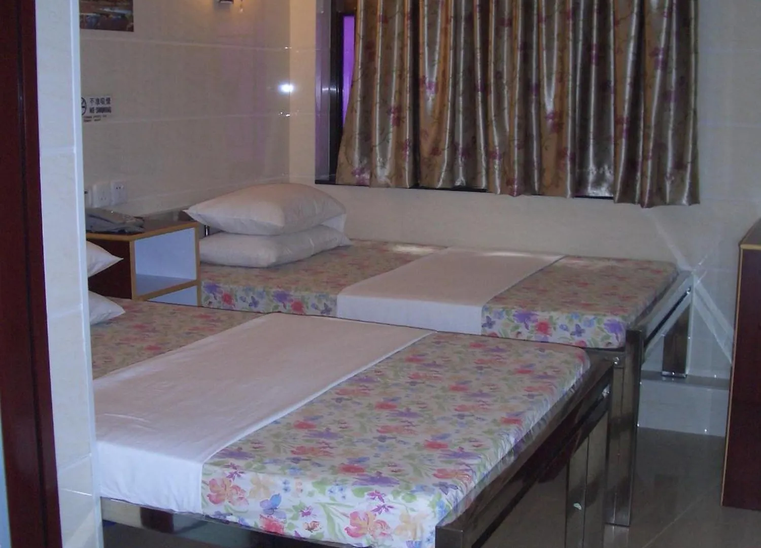 Maple Leaf Guest House Hong Kong 0*,  China